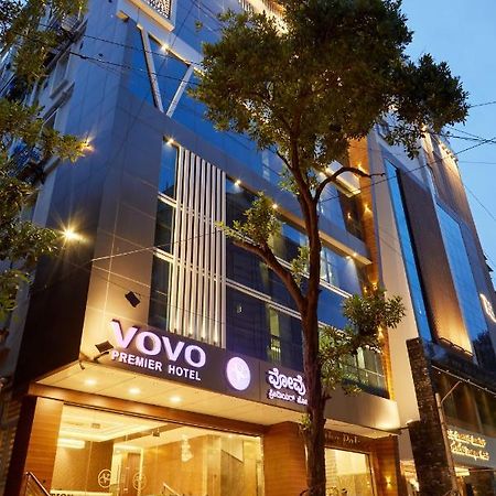 Vovo Premier Hotel Bangalore Exterior foto